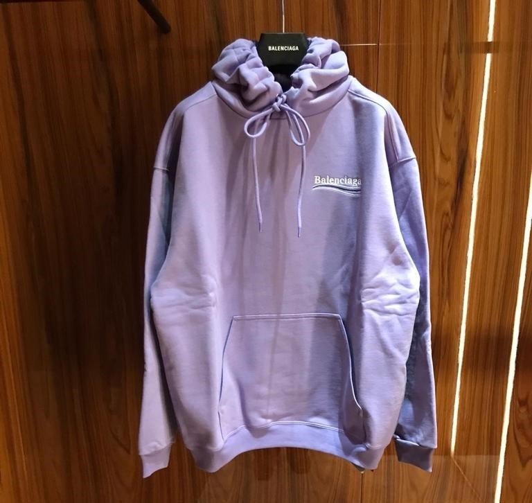 BALENCIAGA  |Men's political campaign medium fit hoodie in purple