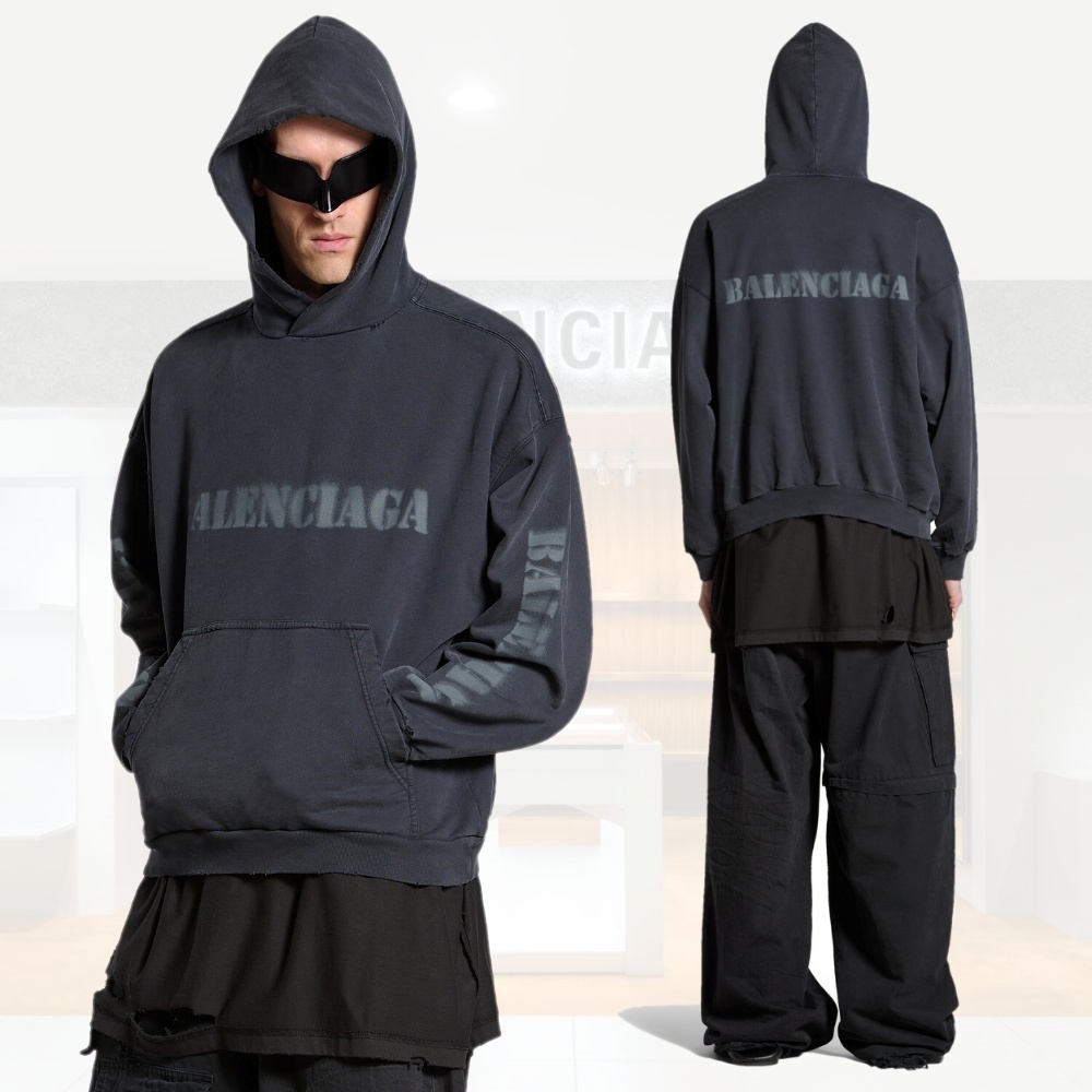 BALENCIAGA  |Stencil Type Hoodie Medium Fit in Black