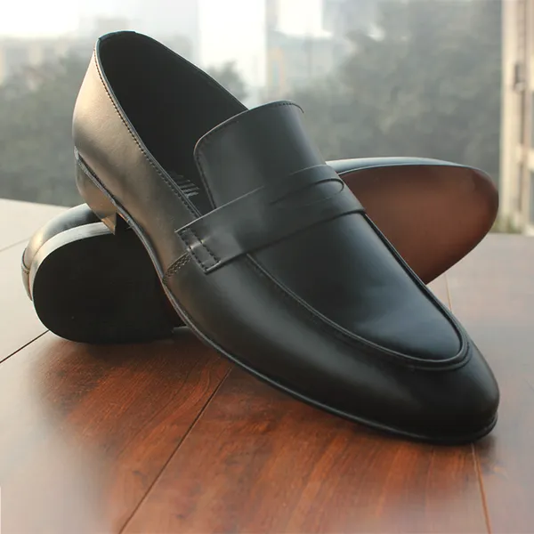 Black Formal Moccasin for men