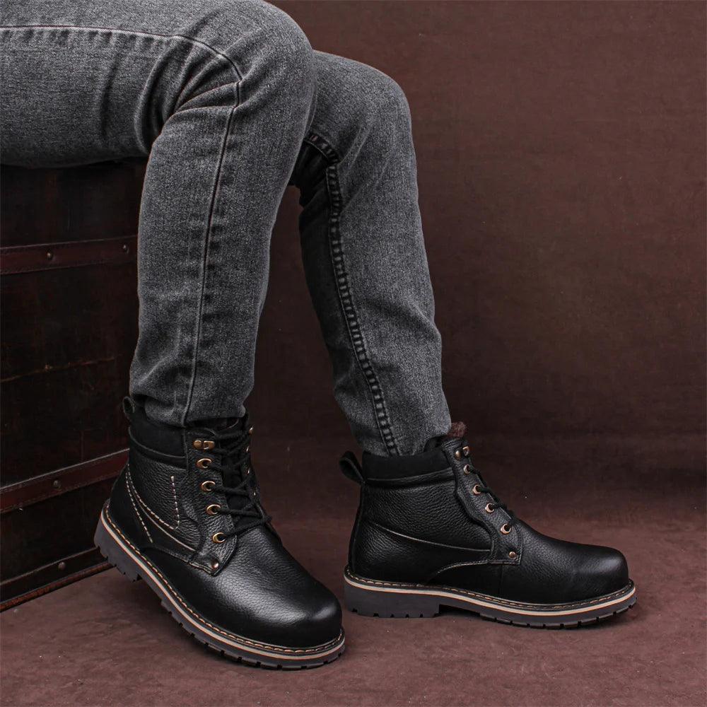 Comfortable Leather Men's Casual Shoes: P8988 Boots