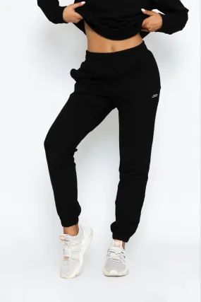 Essential Trackpants - Black