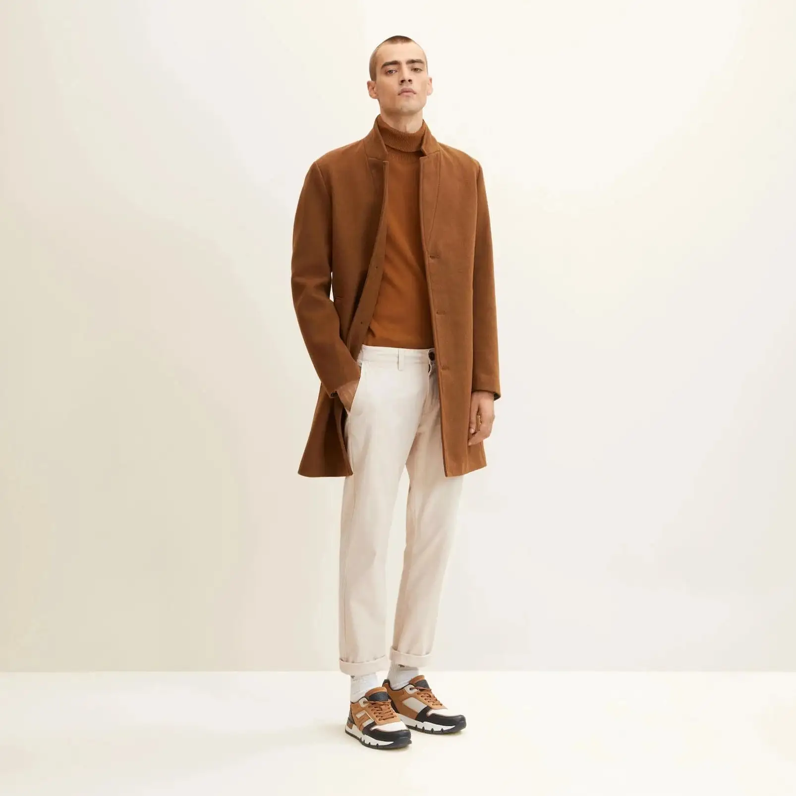 Fine Knitted Turtleneck (Brown)