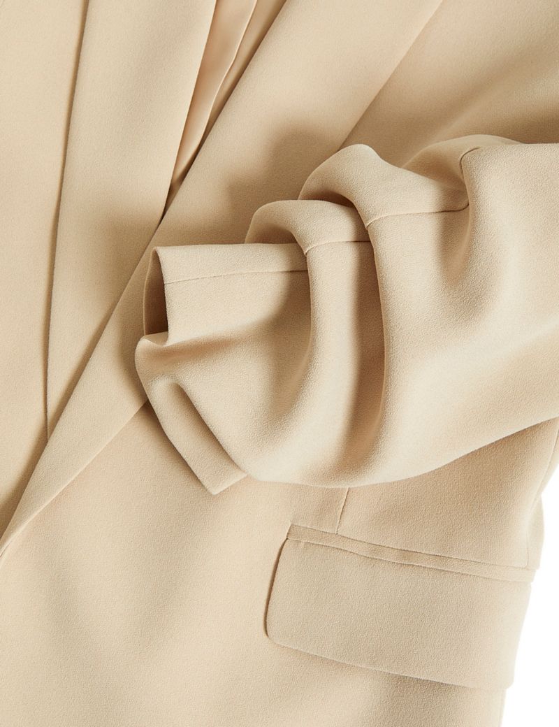 Ruched Sleeve Blazer