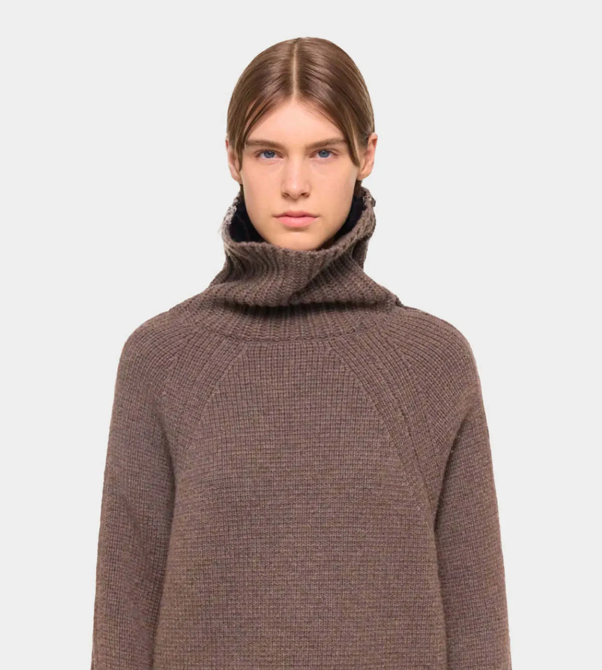 Suitcase Turtleneck - Taupe Melange