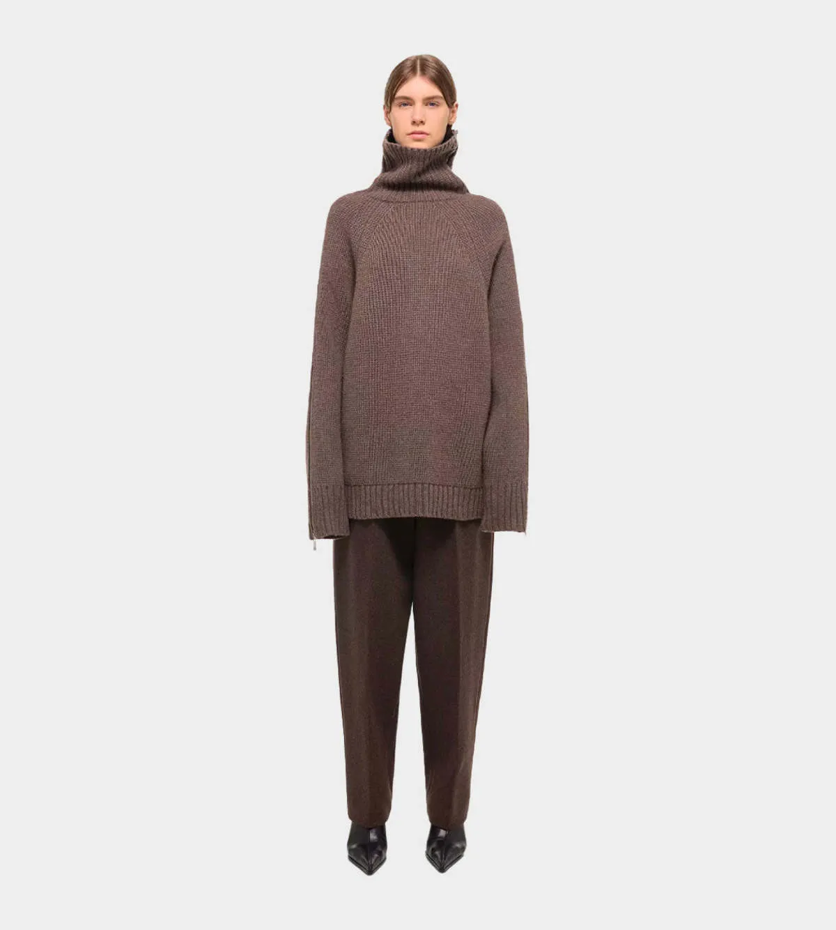 Suitcase Turtleneck - Taupe Melange