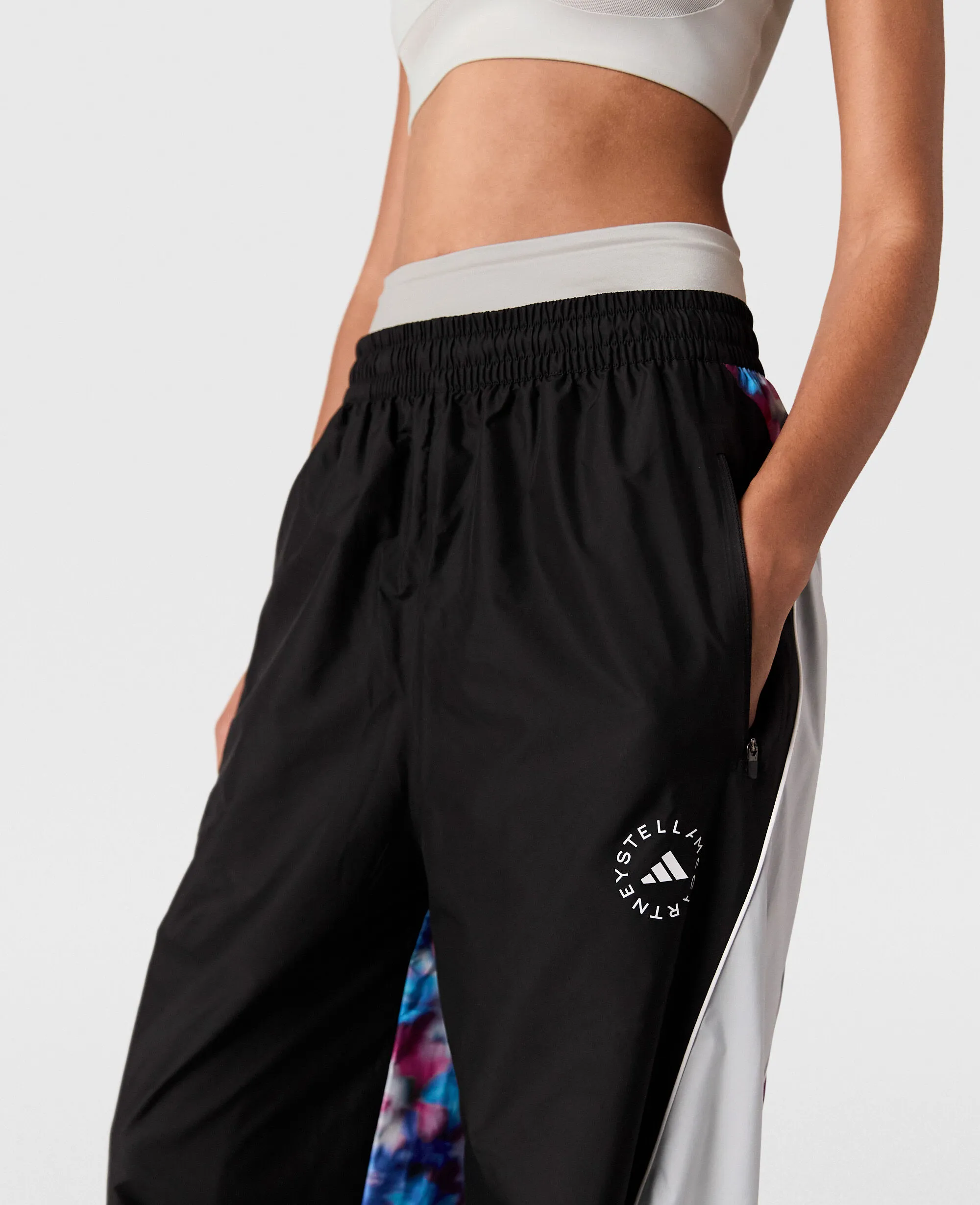 TrueCasuals Woven Trackpants