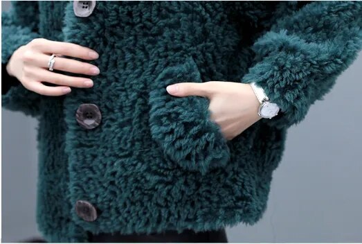 Women's Vintage Winter Fashion Wool Turn-down Collar Slim Coat